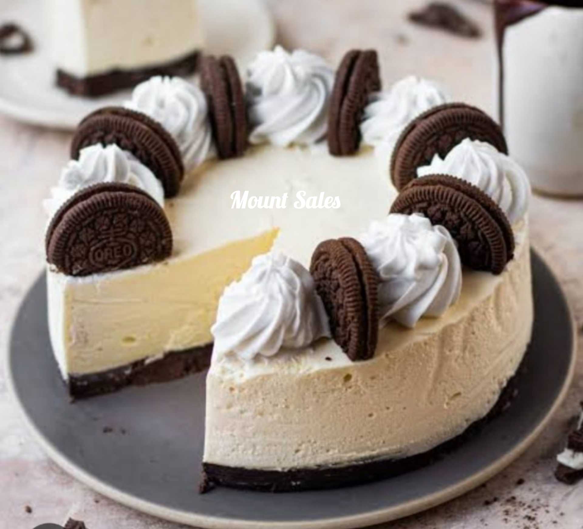 Premium RED N White Velvet Cake